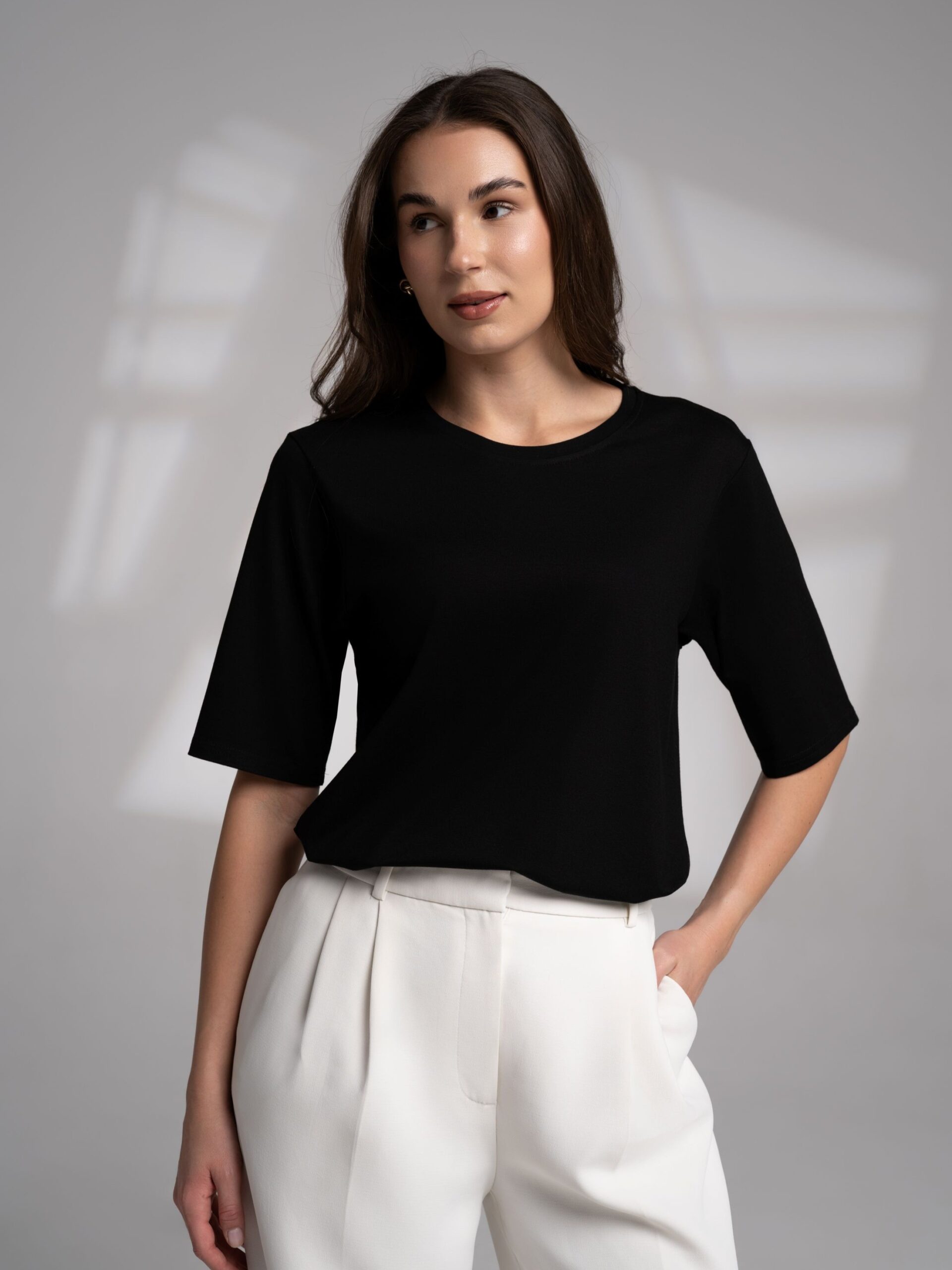 Koszulka 01 – T-shirt czarny