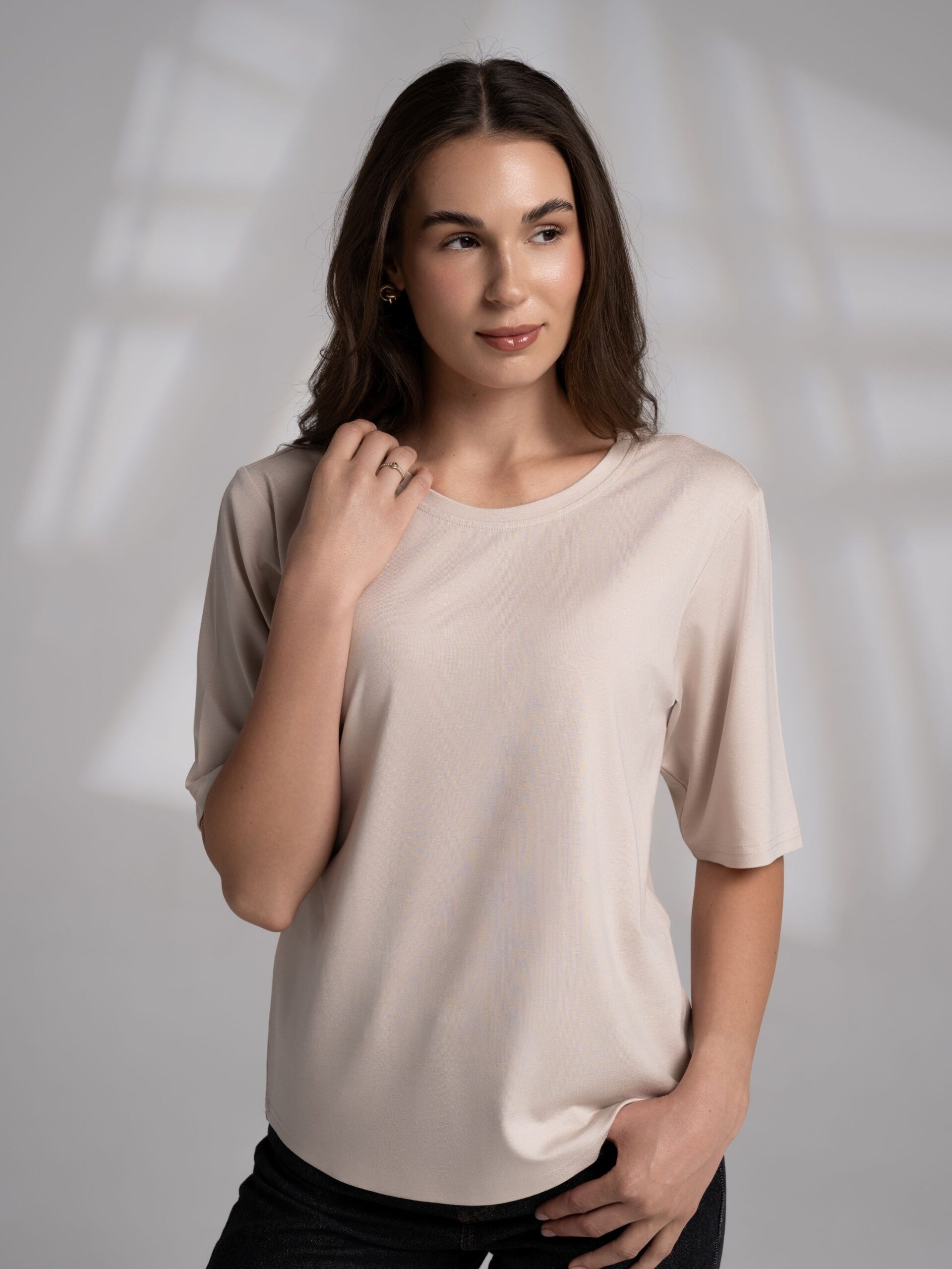 Koszulka 01 – T-shirt jasny beż
